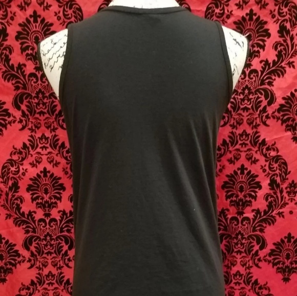 🚫SOLD🚫 small carnifex graveyard tank top - Picture 3 of 3